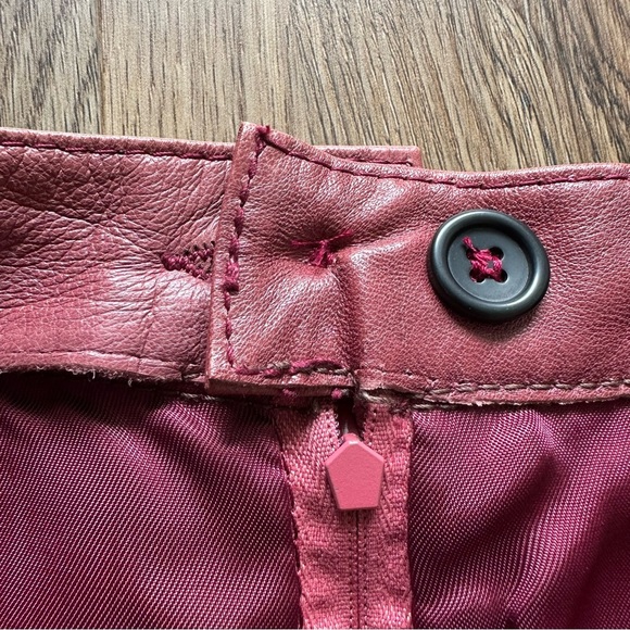 Vintage Leather Skirt 27” Waist Burgundy Made In Italy Dark Romance Slit A-Line - Picture 3 of 10